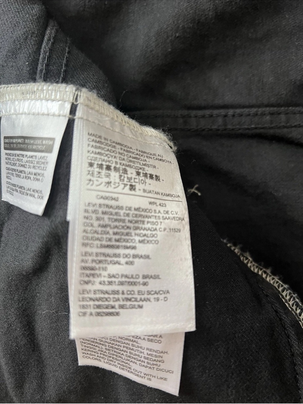 Levi’s 72334‑0144 Black Trucker Jacket XXXL – Excellent Condition, Minimal Wear - Picture 4 of 11